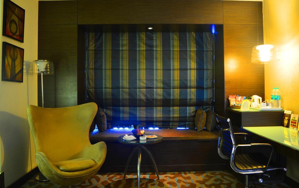 The Pride Hotel, Bangalore Ngoại thất bức ảnh