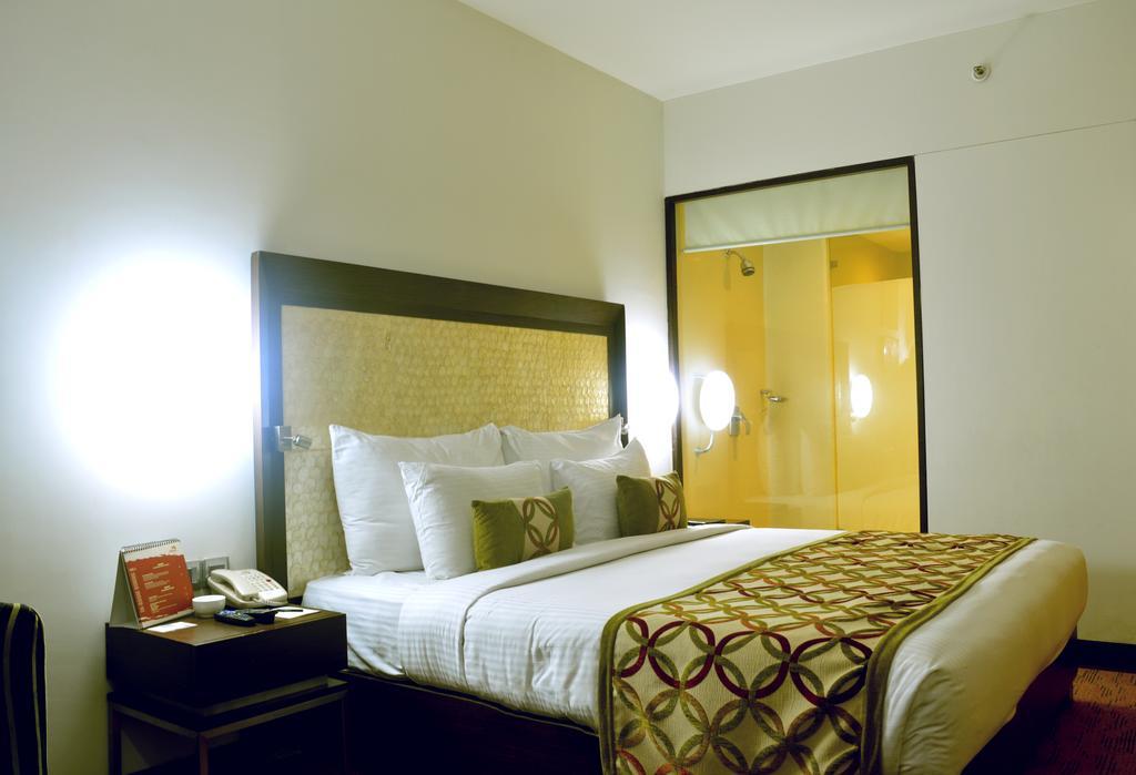 The Pride Hotel, Bangalore Ngoại thất bức ảnh