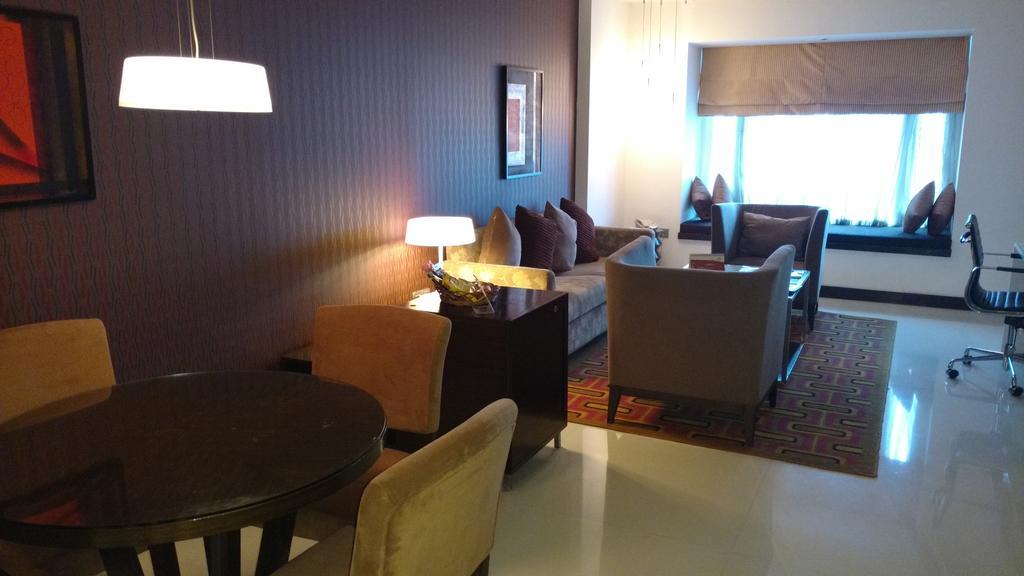 The Pride Hotel, Bangalore Ngoại thất bức ảnh