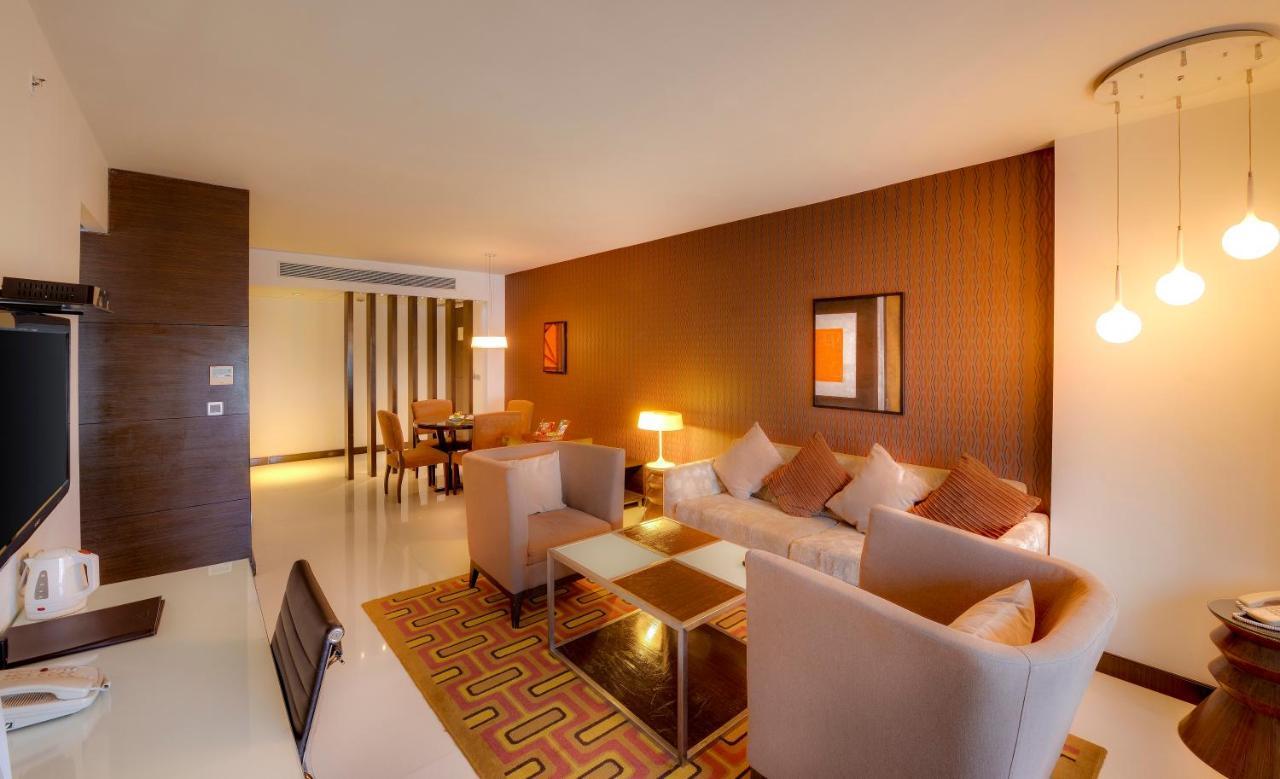 The Pride Hotel, Bangalore Ngoại thất bức ảnh